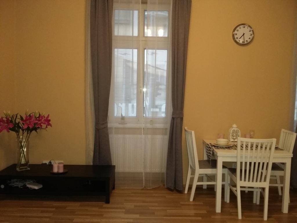 Apartment Vltavska B Prague Exterior photo